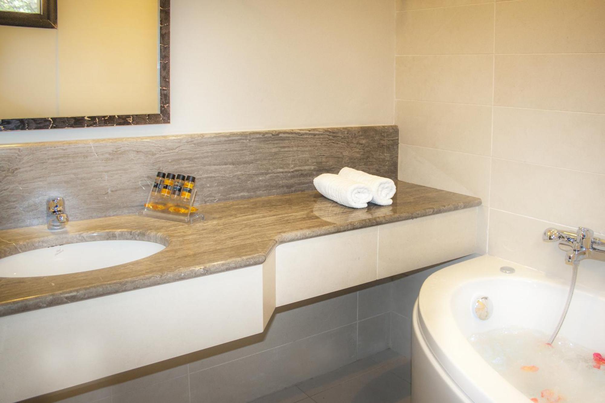Guesthouse Vasiliki Steni Dhirfios Ngoại thất bức ảnh