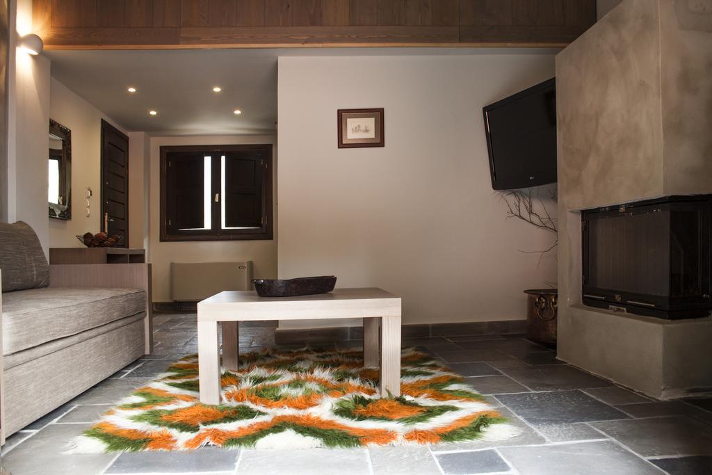 Guesthouse Vasiliki Steni Dhirfios Ngoại thất bức ảnh